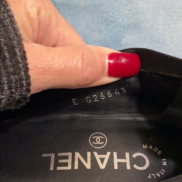 Chanel black patent leather heels - Picture 6 of 6